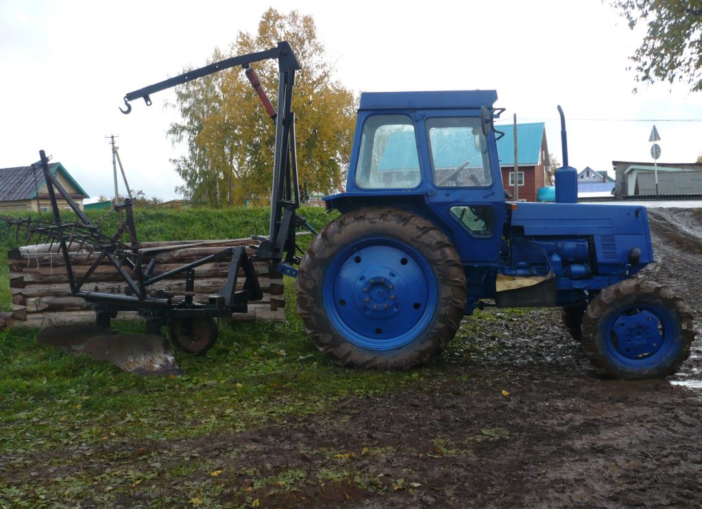 Права на трактор в Суворове